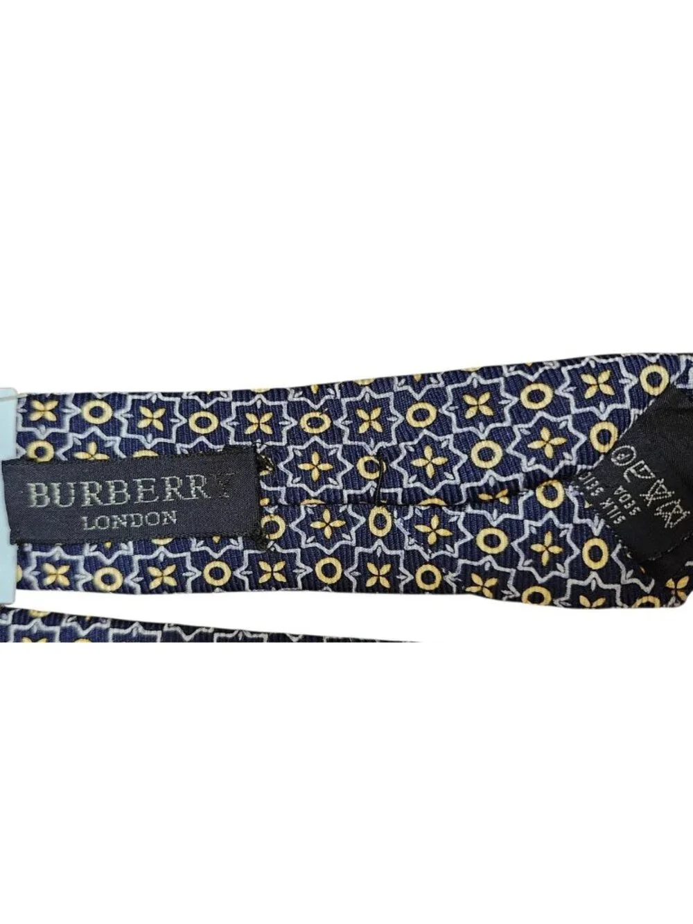 Burberry London 100% Silk Navy Gold Geometric Medallion Tie Made Italy